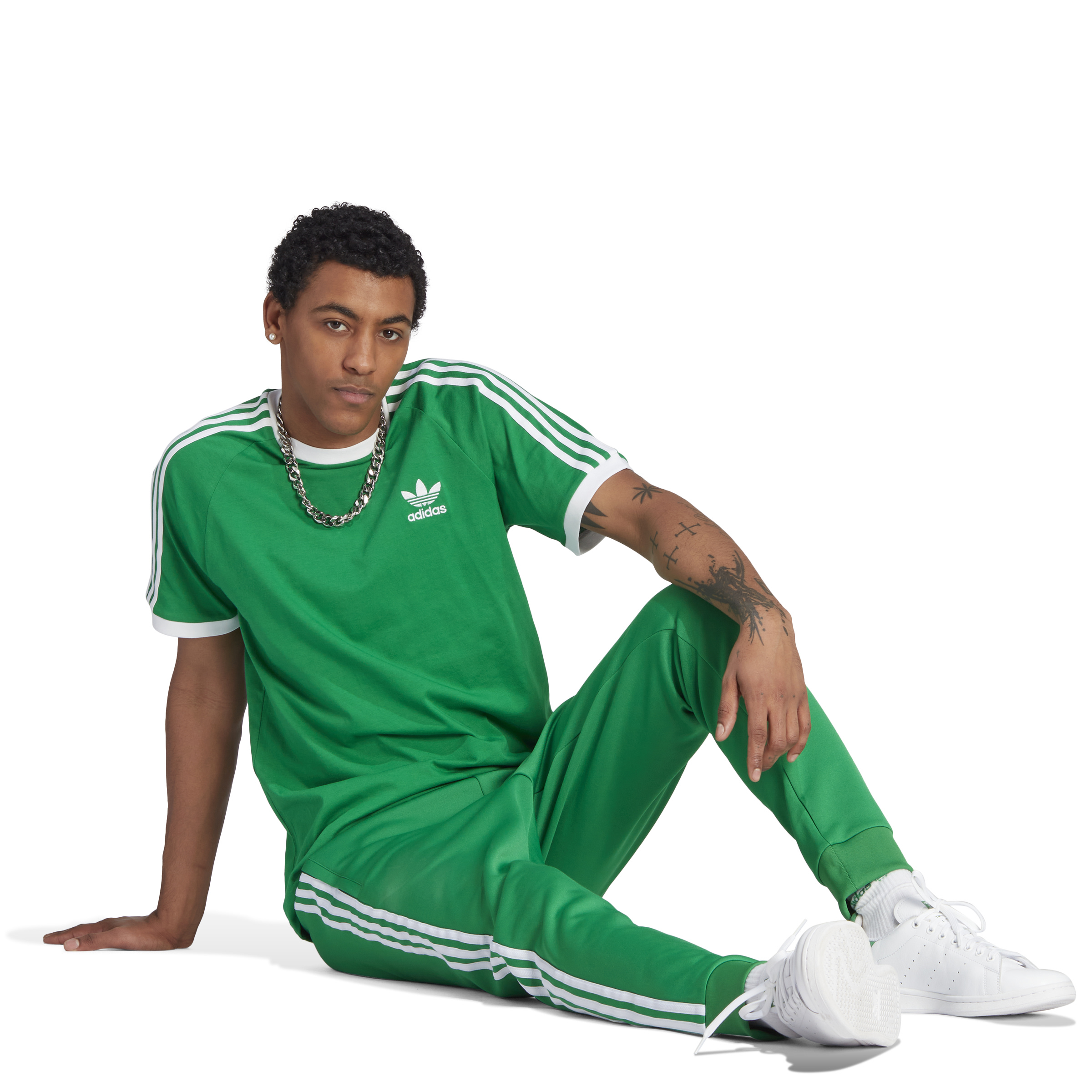 T shirt adidas green online